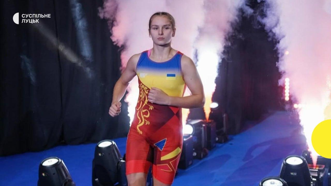 На світовій першості випробування  борцівської молоді.