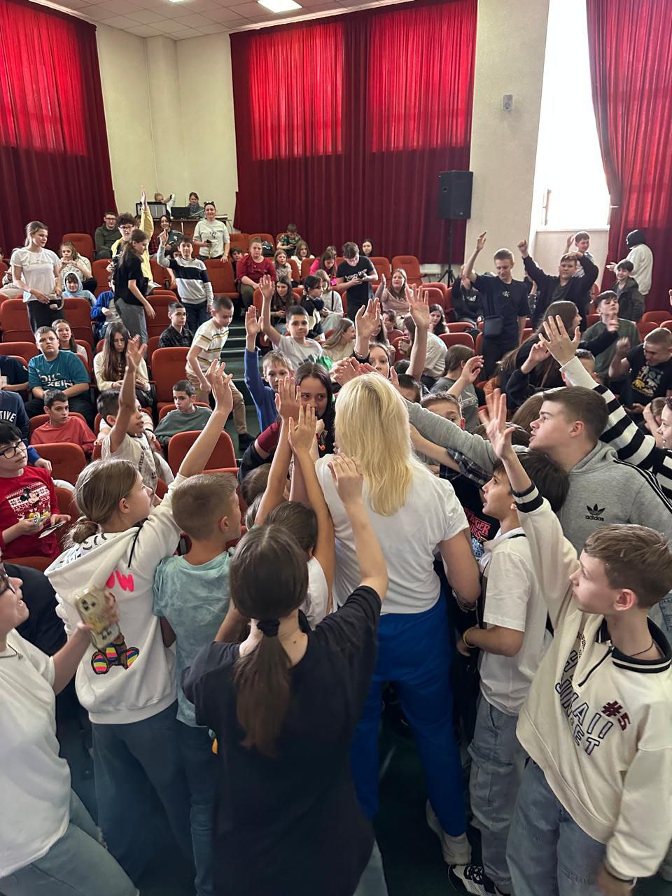 ФСТ Динамо у ліцеї 140